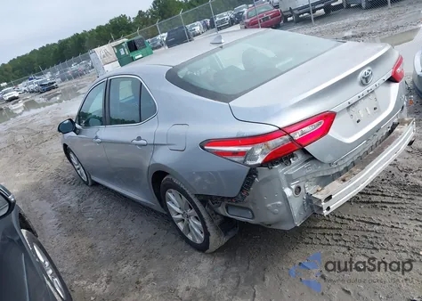2019 Toyota Camry Le из США, поврежденный, VIN 4T1B11HK8KU757480